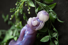 Load image into Gallery viewer, Breastmilk statue